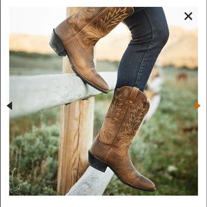 Ariat Leather Cowboy Boots Brown Size 7.5
